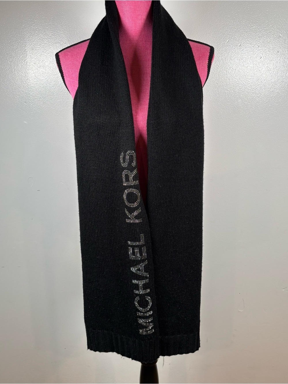 Michael Kors Studded Logo Winter Scarf Black Knit 72 x 10 Bling